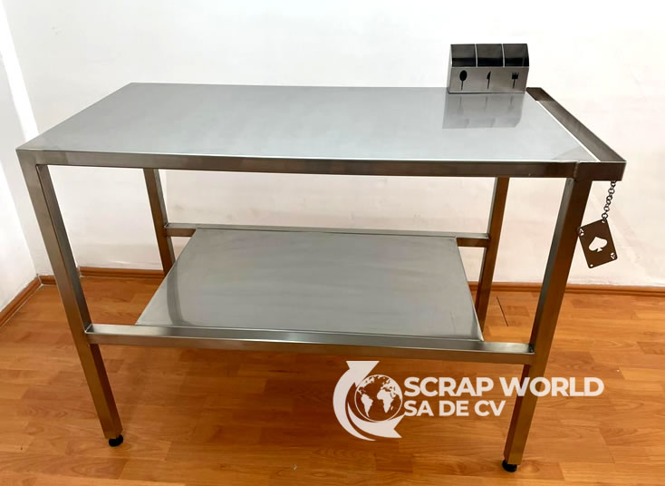 Mesa en acero inoxidable